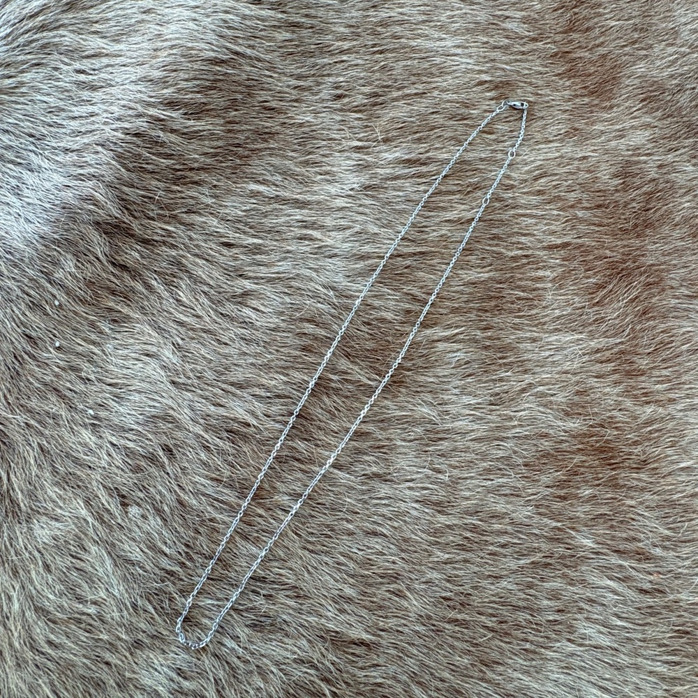 14K White Gold Small Paperclip Chain Necklace 16-18”